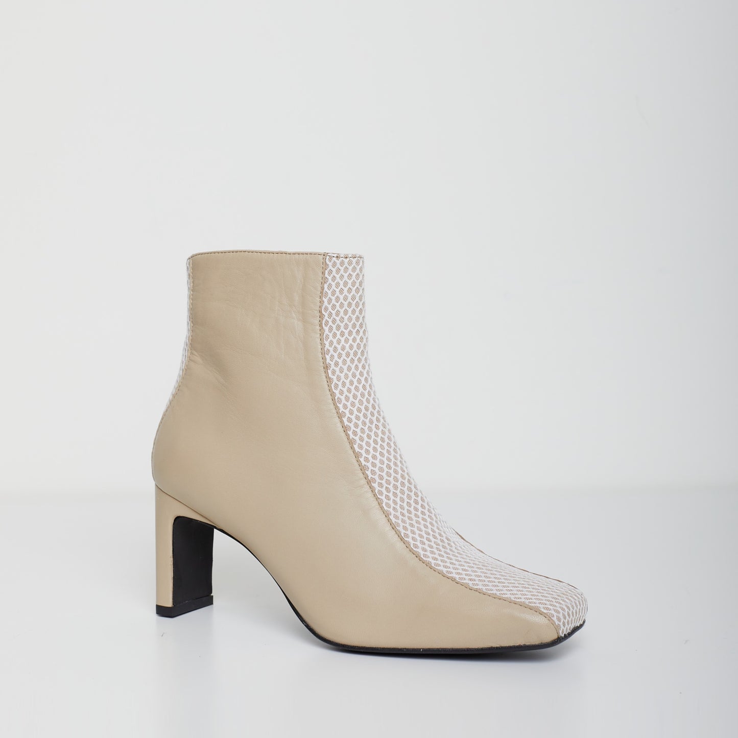Alyssa Beige